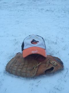 Os hat in snow